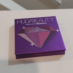 Huda beauty pallette